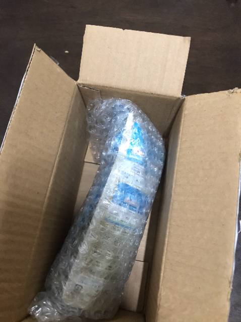 Hàng như mẫu
đóng gói chắc chắn (có tem nhãn hàng dễ vỡ & bọc bao mút bóng)
giao hàng đúng hạn
và giá rẻ hơn những chỗ khác mình từng mua (đặc biệt là mua combo 2 còn rẻ hơn)