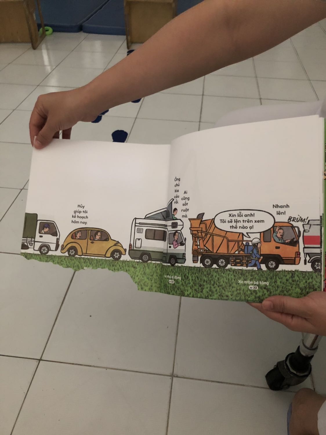 Tiki ơi mình muốn đổi lại quyển truyện này . Khi giao đã bị rách ạ