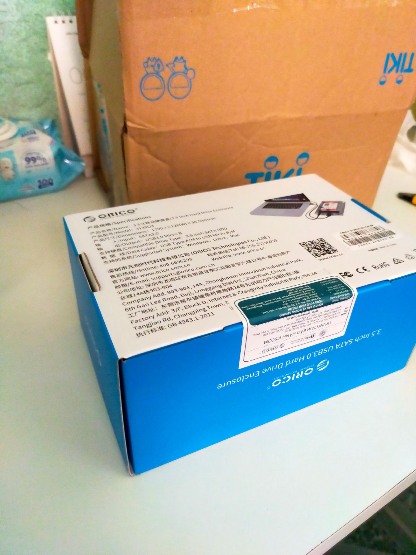 Sản phẩm khá là ok, có hộp của nhà sản xuất, tem nhà phân phối đàng hoàng. Sản phẩm mới hoàn toàn, rất đẹp, gắn vô rất chắc chắn, đọc dữ liệu rất tốt. Hoàn toàn xứng đáng với số tiền bỏ ra.