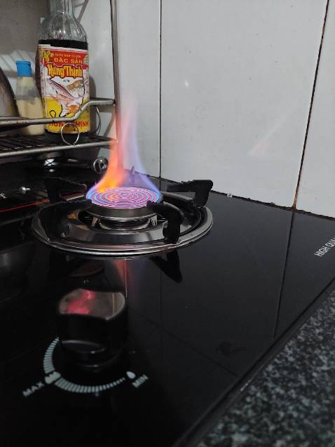 Không điếu biết có bền không chứ lửa khá đỏ