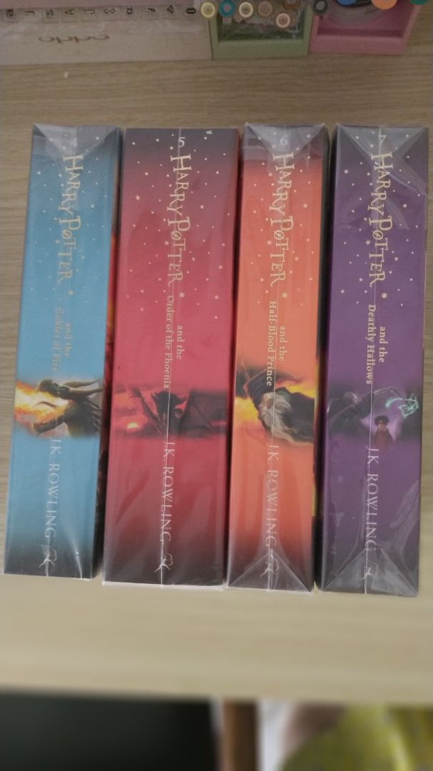 hàng về rất nhanh ^^ chỉ hơi tiếc là tiki không còn hỗ trợ bookcare cho sách này nữa