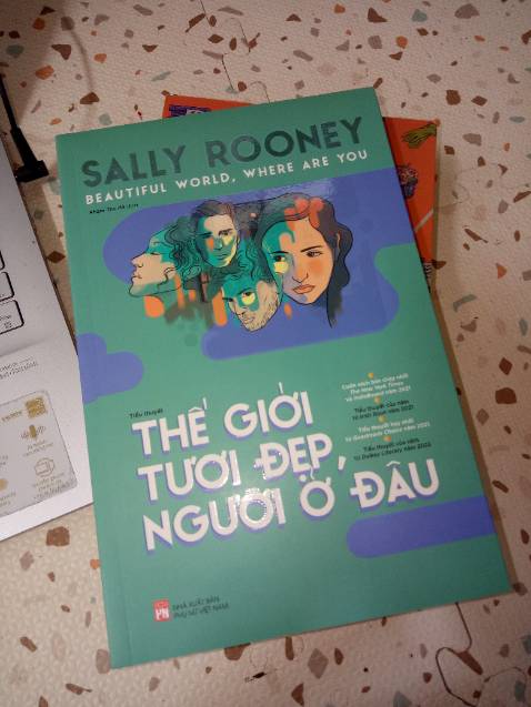 Sách sạch sẽ đóng gói cẩn thận giấy nâu vàng dày dặn in ấn sắc nét rõ ràng nội dung hấp dẫn lôi cuốn dễ đọc dễ hiểu sẽ mua lại lần sau