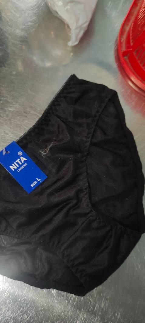 hàng ko đúng mẫu .*** Khách hàng