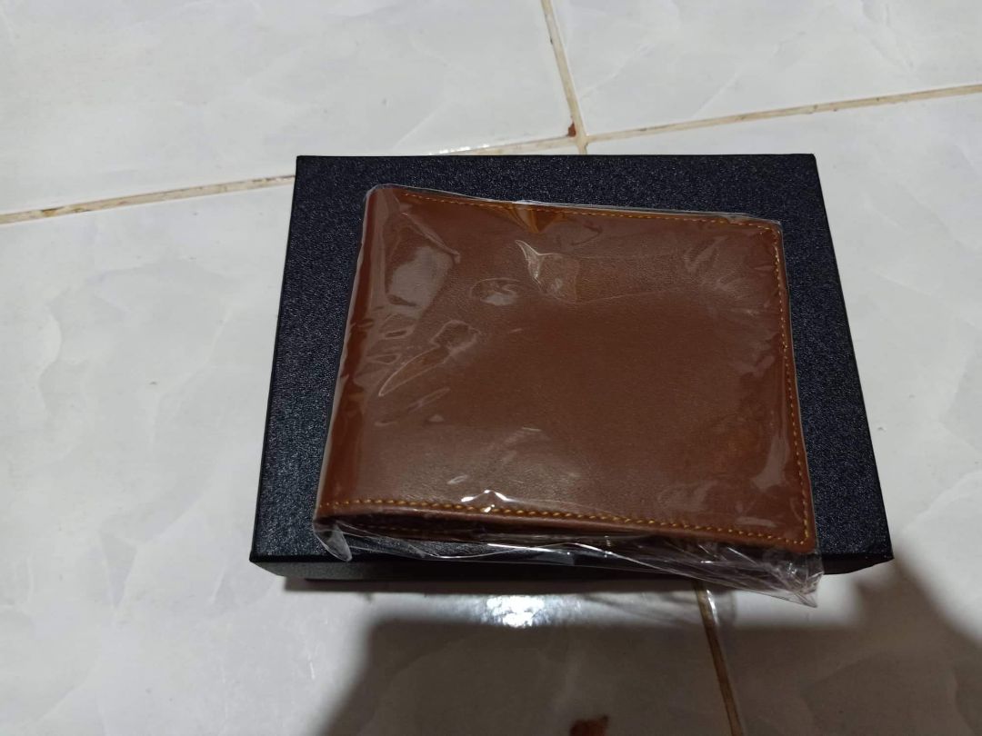 sản phẩm đúng chất lượng rất tốt màu sắc quá đẹp và rất sang trọng vừa đúng túi tiền