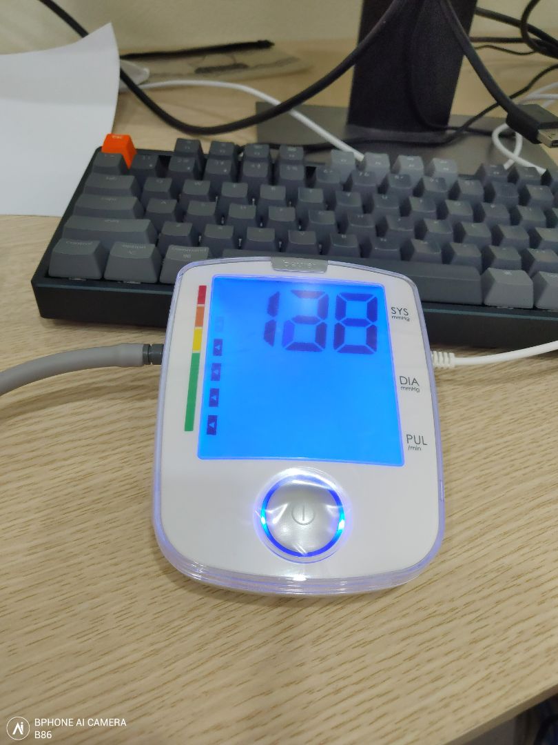 shop giao ko có adapter, vẫn chờ shop giải quyết.
update: shop đã giải quyết gửi lại đủ bộ nguồn cho mình.