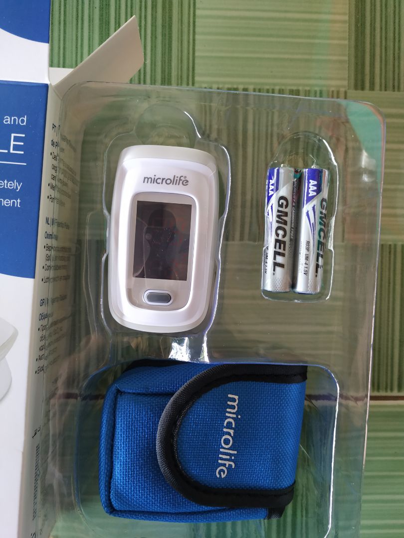 Giao hàng rất nhanh. Đóng gói tốt. Sản phẩm nhìn cứng cáp, rất cần thiết trong mùa dịch