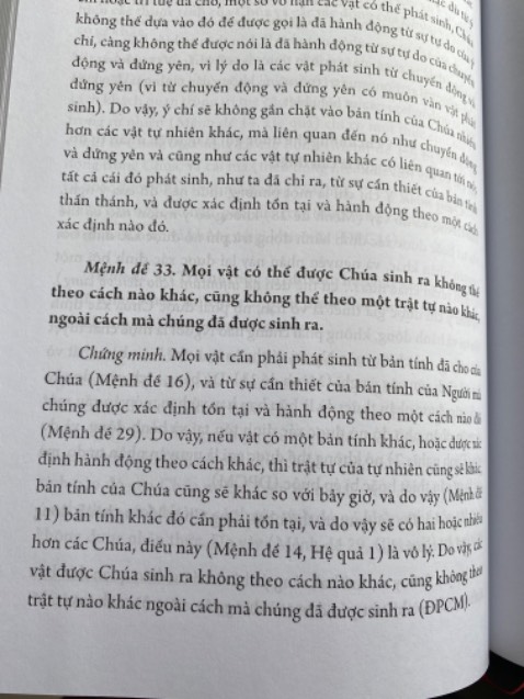 Chất lượng giấy hơi mỏng, chữ in ko nét. Có cảm giác sách được in ra ko chuyên nghiệp.