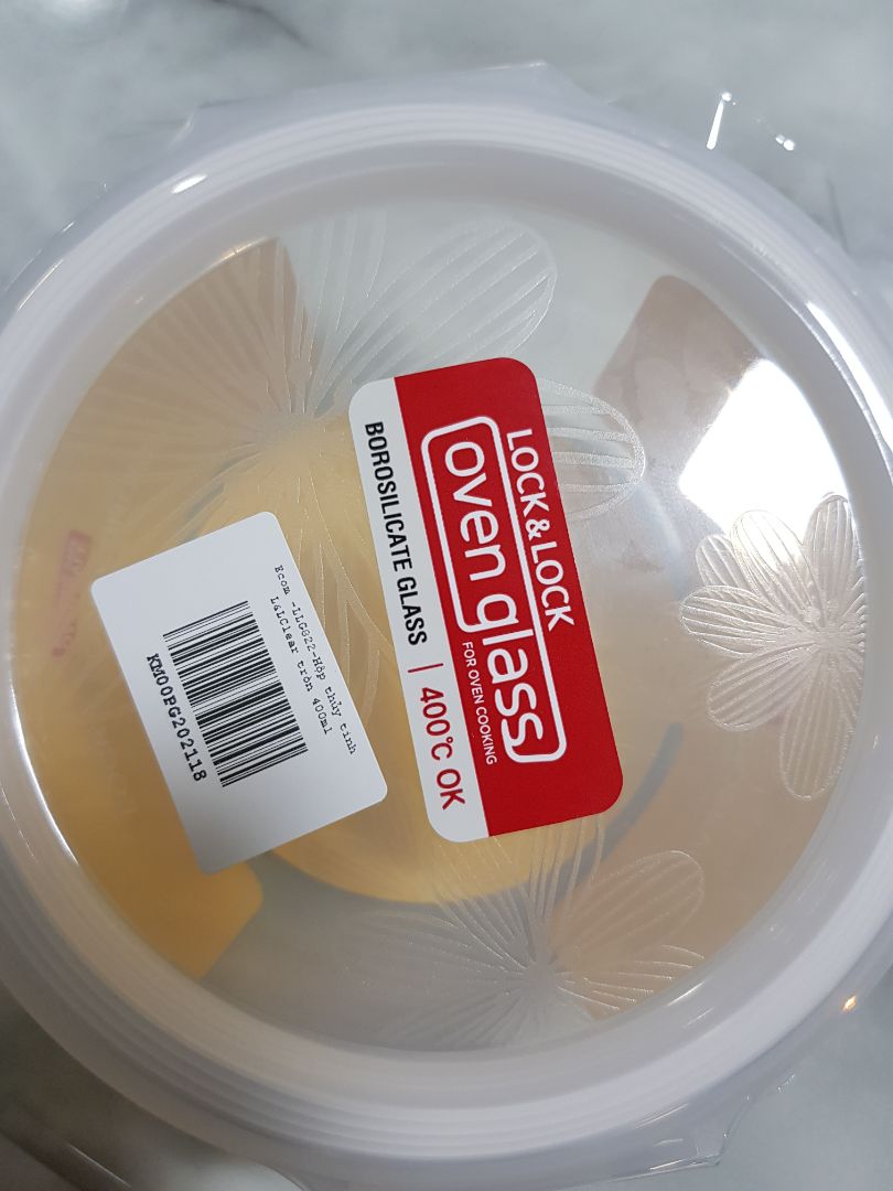 Nhận hàng cực nhanh , hàng chính hãng rất đẹp rất hài lòng nha  , sản phẩm được đóng gói rất kỹ lưỡng và bên ngoài hộp giấy của Tiki còn dán một nhãn rất là ok " Hàng cực kỳ dể bể " do đó sản phẩm không bao giờ bể . Cảm ơn shop giao hàng kỹ lưỡng và kịp thời nha !