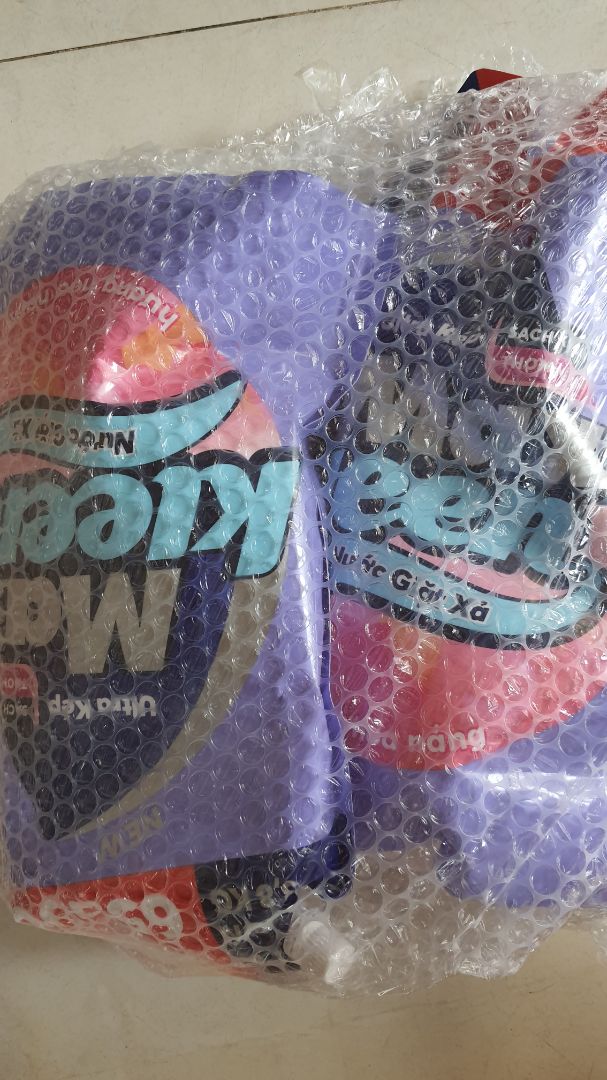 sao kg thấy tặng nước xã nhỉ ????