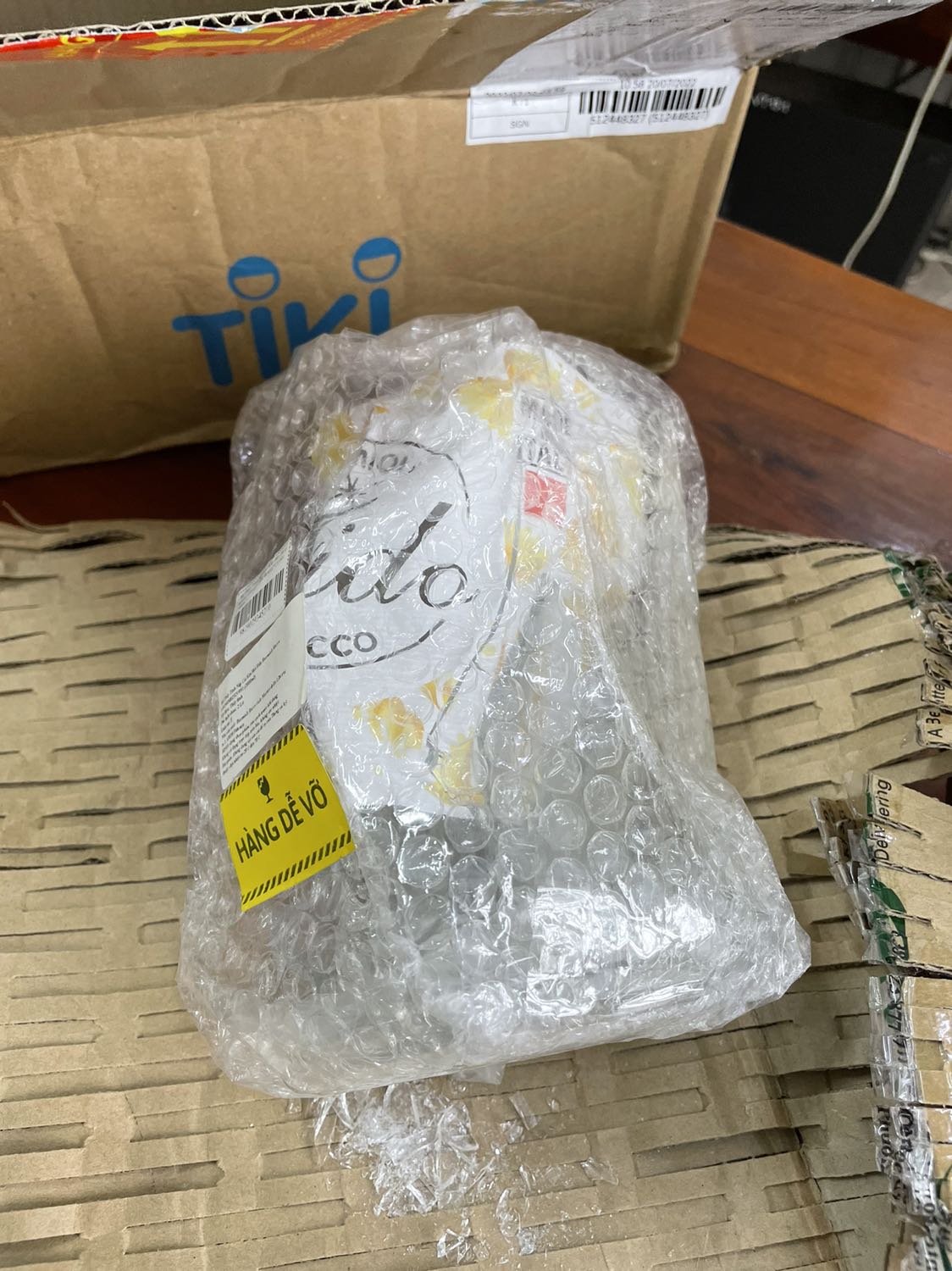 khâu đóng gói của tiki rất tệ..nhận hàng bể nát.