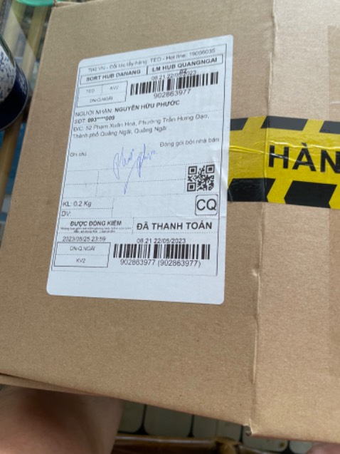 Quá tệ. Không có hàng cũng ráng giao đại hàng khác. Và cũng chẳng có biện pháp rõ ràng nhận lại hàng và hoàn tiền. Tiki thì dịch vụ toàn chơi trả lời từ động chẳng có ích gì. Hồi giờ >90% hàng mua online là mua tiki thì giờ chắc bye luôn