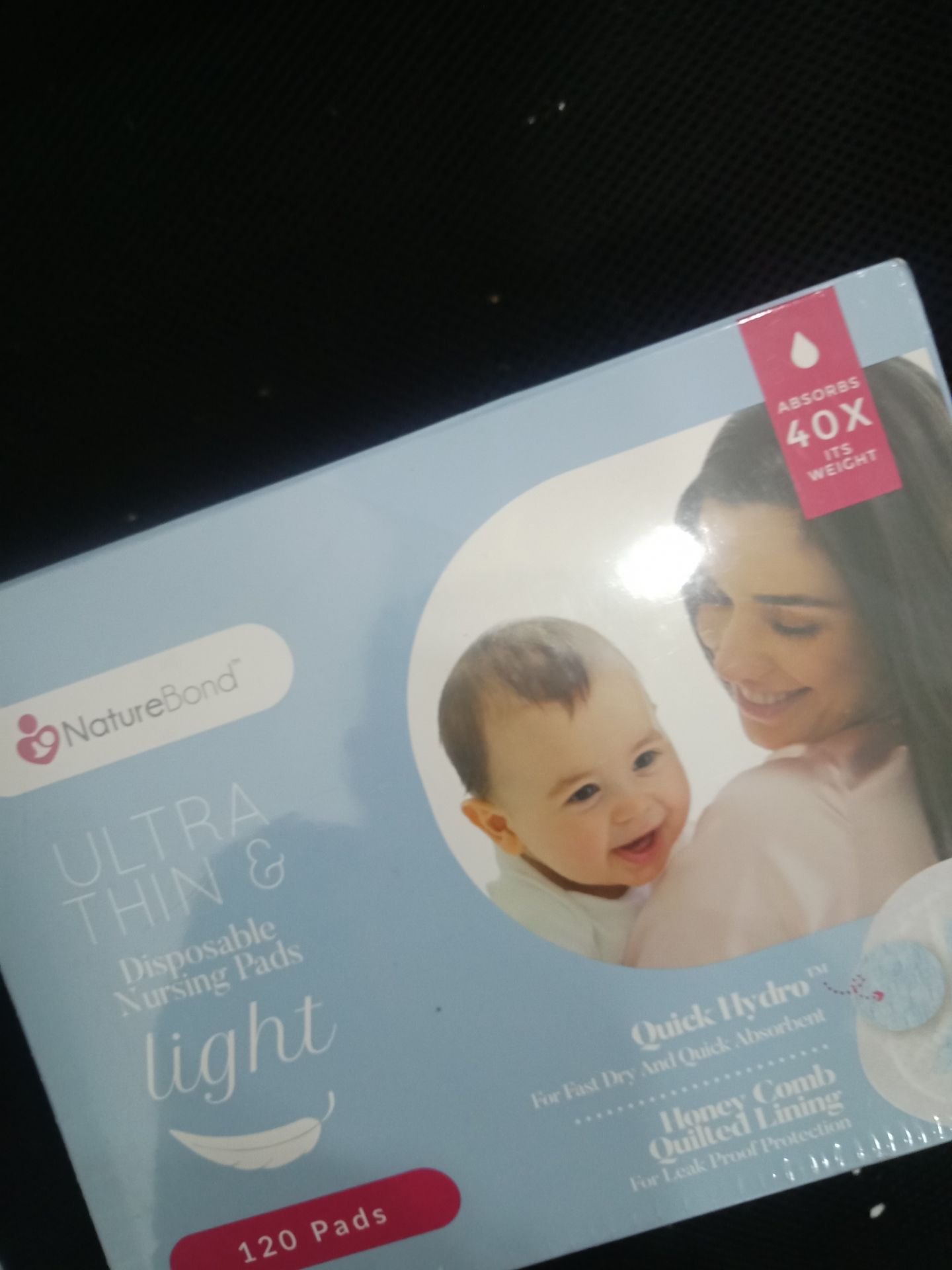 Thấy nhiều bạn bảo dùng loại này ổn lắm nên mua dùng thử, mình dùng cũng ngạc nhiên luôn. Sản phẩm dùng rất thoải mái mỏng nhẹ mà không mất đi độ thấm hút của em nó. Hàng auth chuẩn NatureBond đó