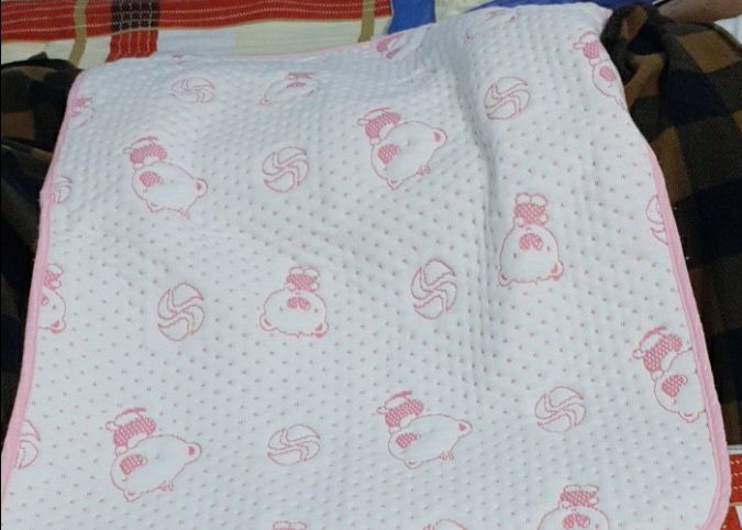 tấm hút tốt hơn tấm sài 1 lần . đã đặt mua thêm