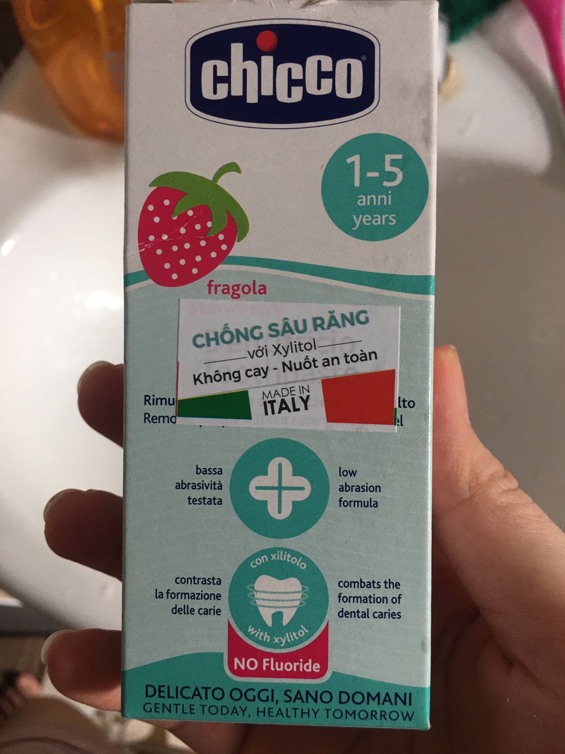 Hàng chính hãng, có tem phụ rõ ràng, bé nhà mình rata thích, sữ ủng hộ lần sau