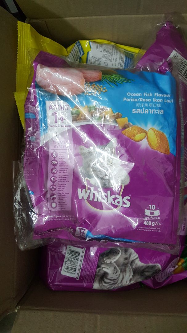 hạt thơm, mèo nhà mình rất thích. giao hàng rất nhanh. shipper rất chu đáo.