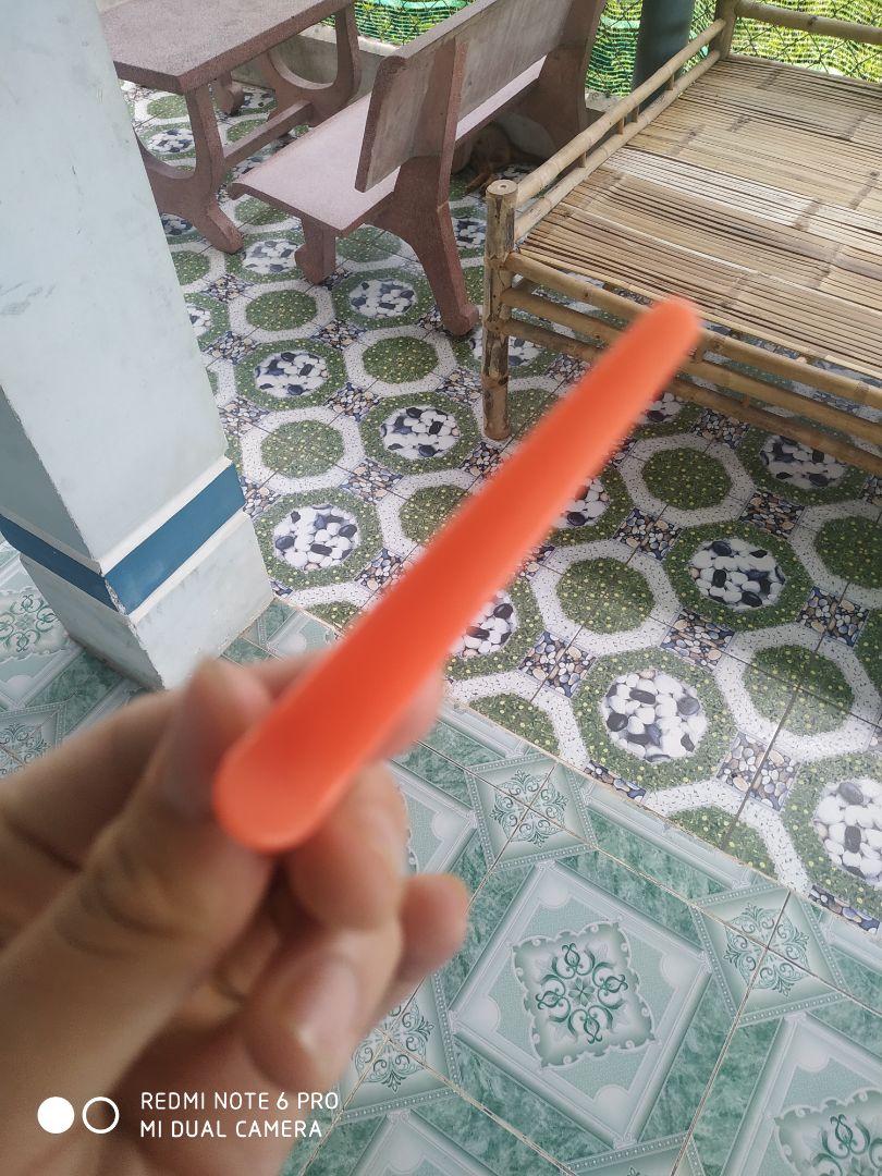 shop ncc tao đặt 2 kẹp dume giao có 1 kẹp là sao má dịch tả gặp *** đảo, t cũng chả quan trọng gì ba cái đồ tào lao đó đừng vì *** đảo mà làm vậy