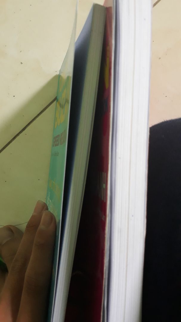 Các bạn không nên mua cuốn này vì đây là phiên bản thu gọn của cuốn Dạy Đọc Nhanh màu hồng của tony buzan
quyển màu hồng đó sẽ chuyên sâu về đọc nhanh
mình mua hai quyển rồi nên biết