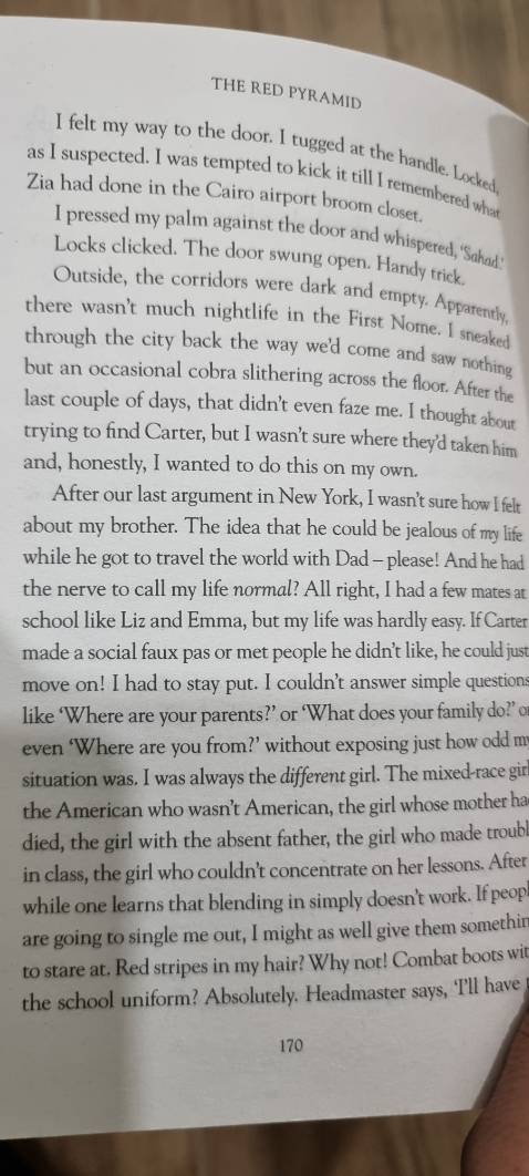Giao hàng nhanh, sách hay, con mình thích lắm, đọc tới đọc lui miết.
