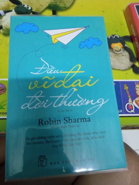 Sách đóng gói cẩn thận, giao hàng nhanh chóng. Mình rất ưng ý!