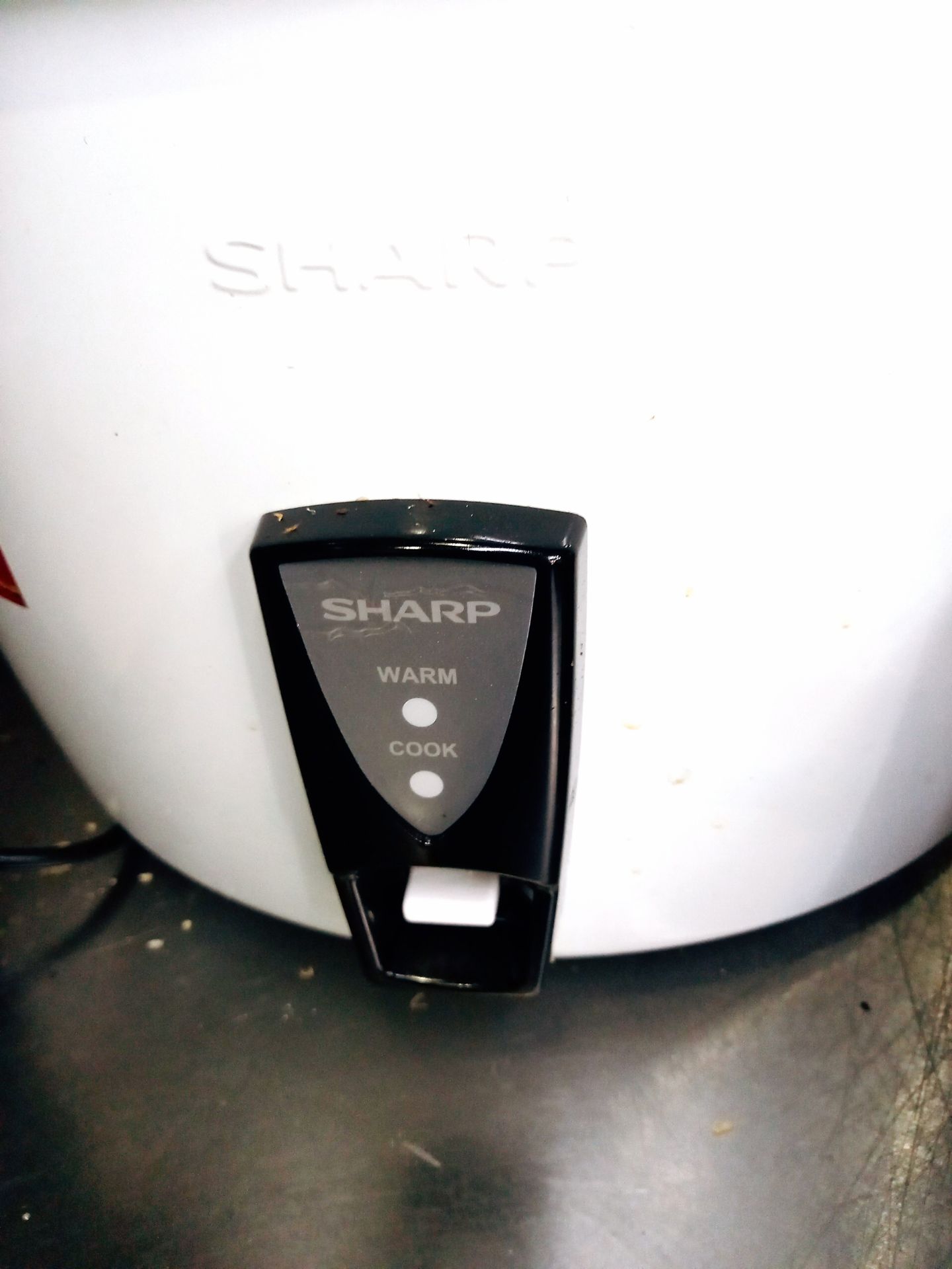 Nồi đẹp, vừa vặn, màu sáng, đầy đủ phụ tùng bảo hành. Đã dùng được 1 thời gian và rất ok.