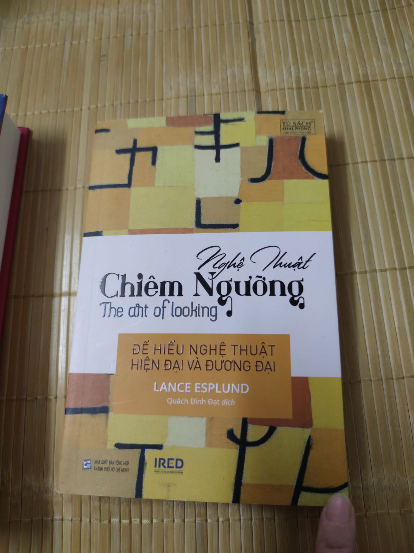 sách hay. tốt. sẽ ủng hộ khi có thêm các loại sách này. cảm ơn