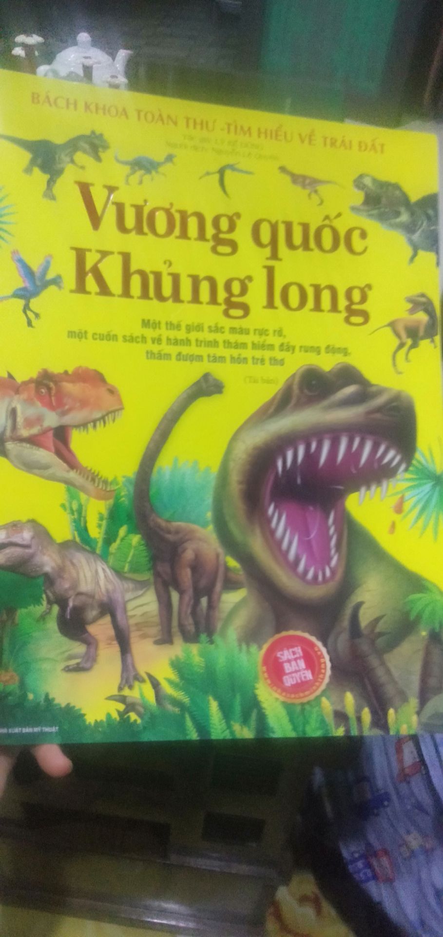 sách rất hay,bìa đẹp.