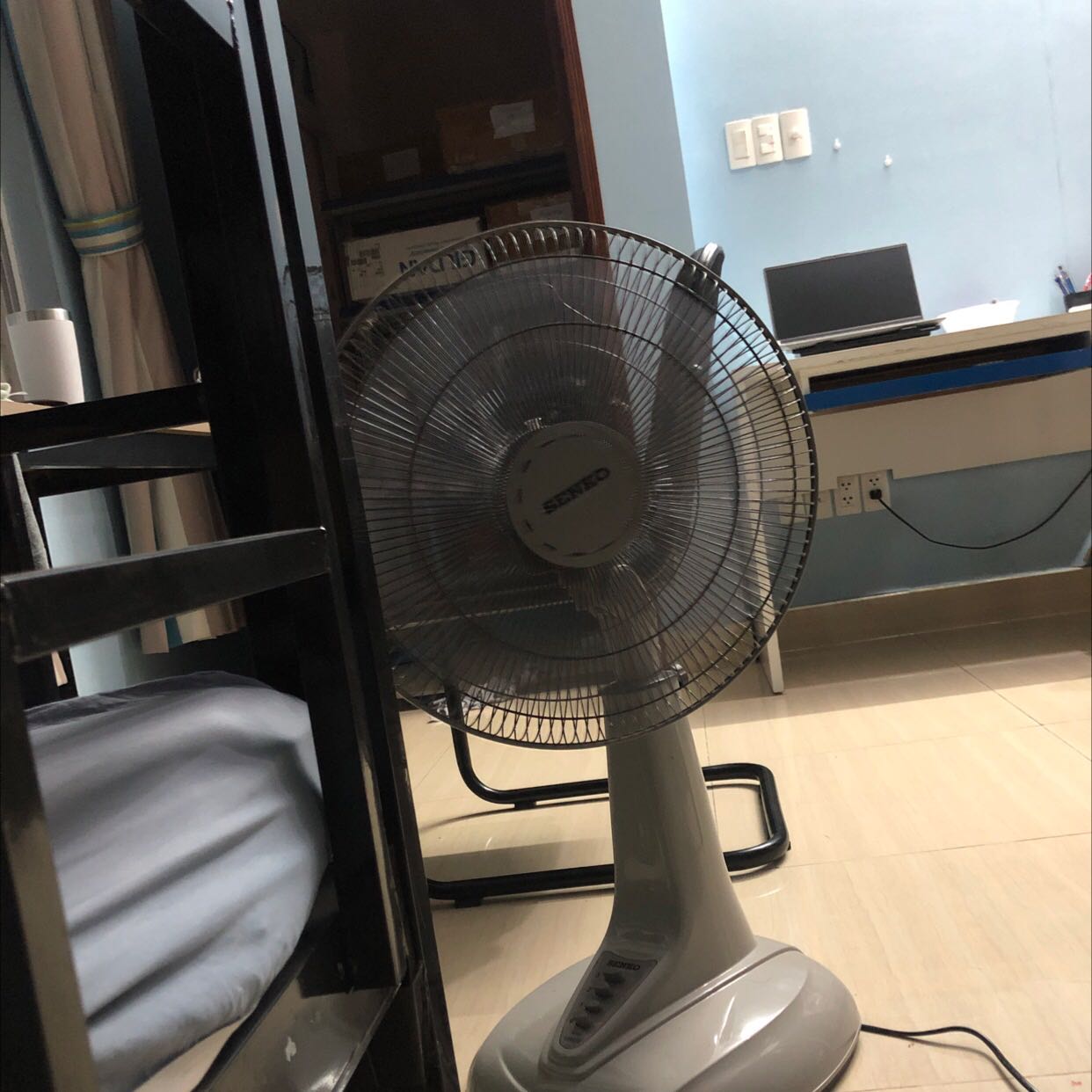 Quạt xài ổn, nên mua nha mọi người