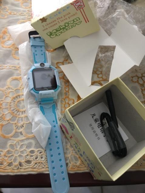 Mua màu xanh rêu mà shop giao xanh biển , nen k hày Long lắm 🤔 Mua màu xanh rêu mà shop giao xanh biển , nen k hày Long lắm 🤔