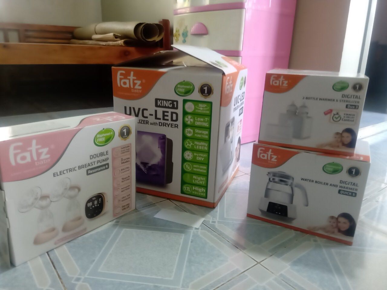 Sản phẩm được đóng gói chắc chắn, đầy đủ phụ kiện. Hoạt động tốt, hy vọng chất lượng sẽ okie vì mình mua sớm trước khi sinh mà hàng lại gửi về quê nên không trực tiếp kiểm chứng nên chưa có thời gian dùng đến để review chi tiết kỹ hơn. Cảm ơn Shop đã tương tác hổ trợ nhiệt tình cho mình và đây sẽ là nơi mua sắm uy tín dành cho các Mom nhé.