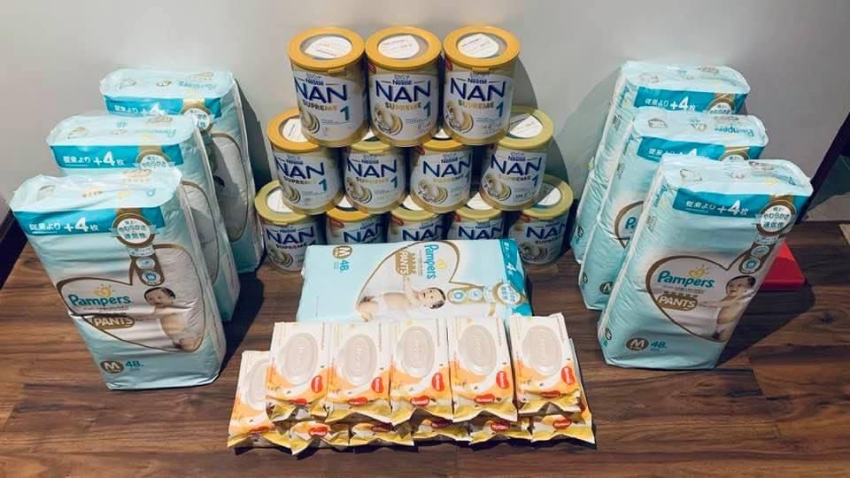 Tiki giao hàng nhanh, đóng gói cẩn thận. Sử dụng tiện lợi. Mình mua 1 lúc 12 hộp để xài từ từ.