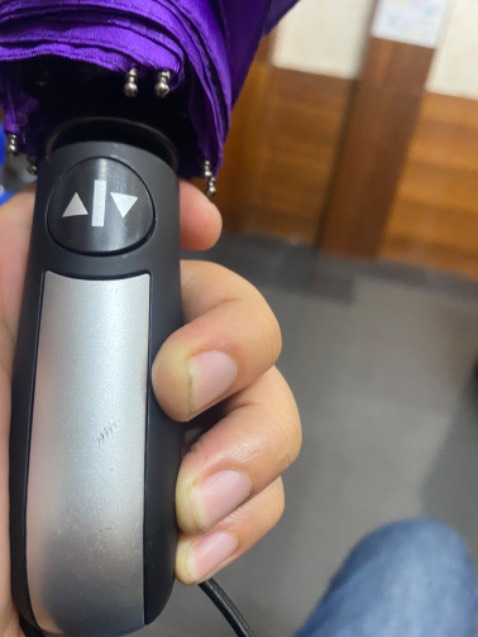 Mới mở bọc đã trầy rồi. Sử dụng được nhưng mới bóc đã trầy thì hoàn toàn ko tôn trọng khách hàng. Shop ở chỗ nào báo để khách hàng này biết