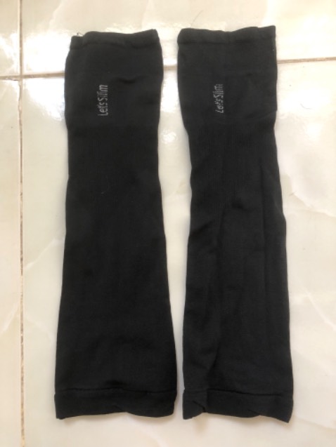 Mỏng dánh , Thấy gớm , 49k mà như mấy đôi găng tay mười mấy ngàn . Sao mà bán cái sản phẩm tệ hại như vậy với giá không hề rẻ 👎👎👎 Mỏng dánh , Thấy gớm , 49k mà như mấy đôi găng tay mười mấy ngàn . Sao mà bán cái sản phẩm tệ hại như vậy với giá không hề rẻ 👎👎👎