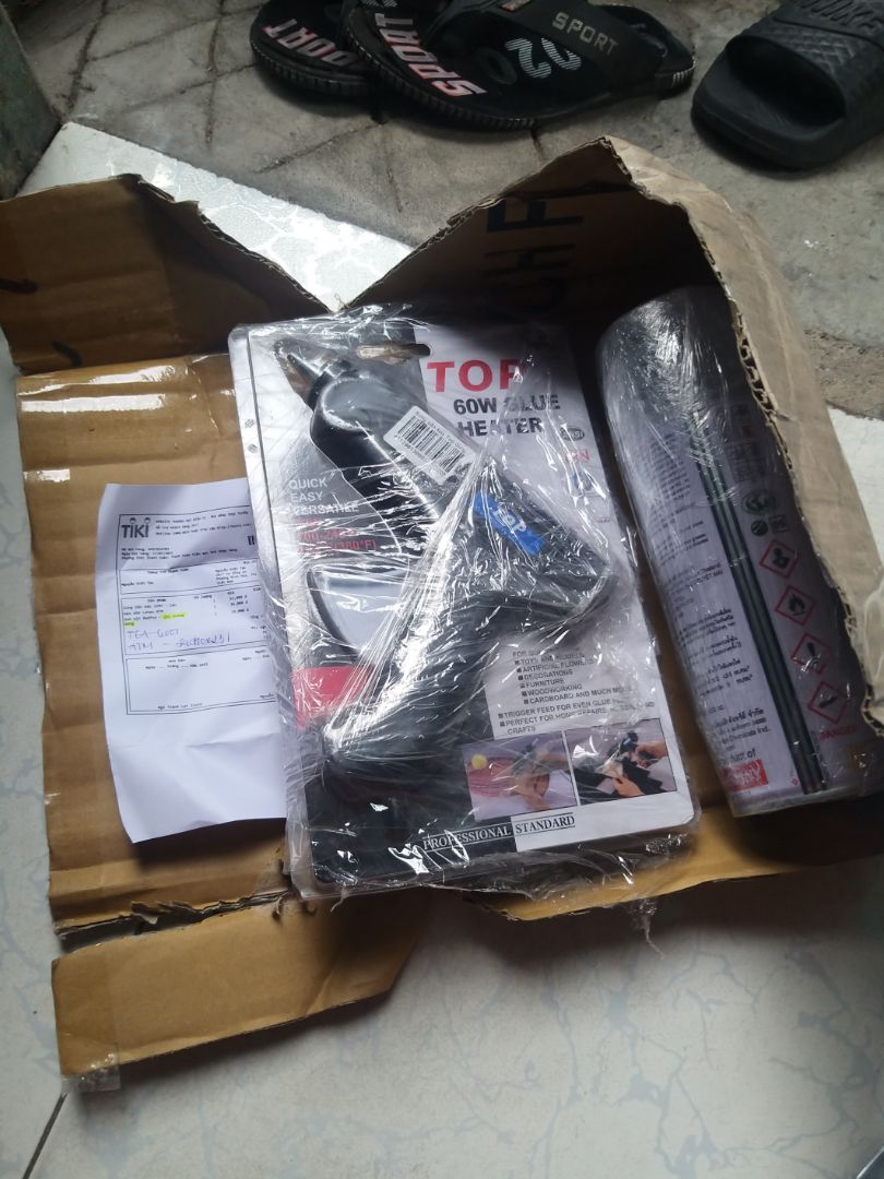 đặt hàng đến lúc giao không có nhận được sp. shop giao thiếu sp này. nhưng vẫn tính tiền sp trong hóa đơn. Đã mua nhiều trên tiki luôn giao đúng hàng nên tin tưởng và giao hàng mùa dịch nên không kiểm tra. Số tiền không nhiều nhưng mất niềm tin luôn