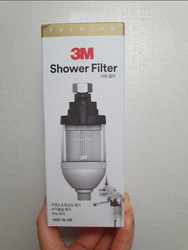 Từ ngày gắng cái này vào vòi sen có cảm giác nước sạch và trong hơn, tắm cảm giác sảng khoái và da mặt mình mịn hơn trước, hàng 3M uy tín đáng đồng tiền. Từ ngày gắng cái này vào vòi sen có cảm giác nước sạch và trong hơn, tắm cảm giác sảng khoái và da mặt mình mịn hơn trước, hàng 3M uy tín đáng đồng tiền.
