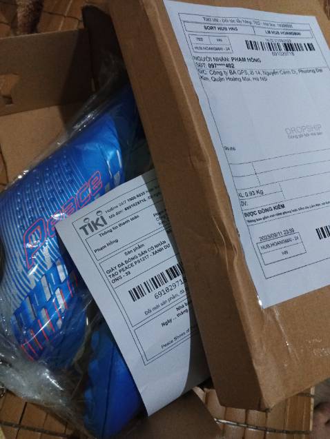 K hiểu nổi luôn, m gửi lại giày đổi size 39 sáng 43, lại trả nguyên zise 39