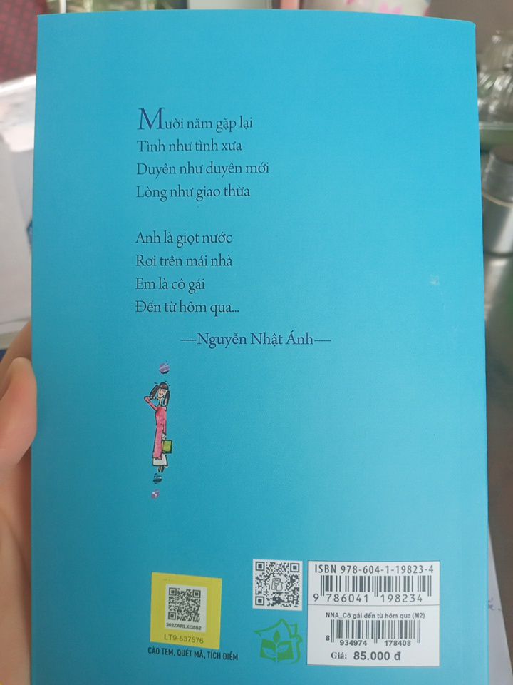 Đóng gói cẩn thận. Chất lượng bản in và giấy đều rất tốt. Giao hàng nhanh và nhiệt tình. Rất thích sách của Trẻ, nhất định sẽ mua lại ạ.
