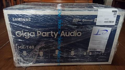 mới vừa nhận được hàng, đóng gói cần thận, quá tốt trong tầm giá, tiki giao hàng nhanh, tuy là đang dịch covid, âm thanh rất tốt.