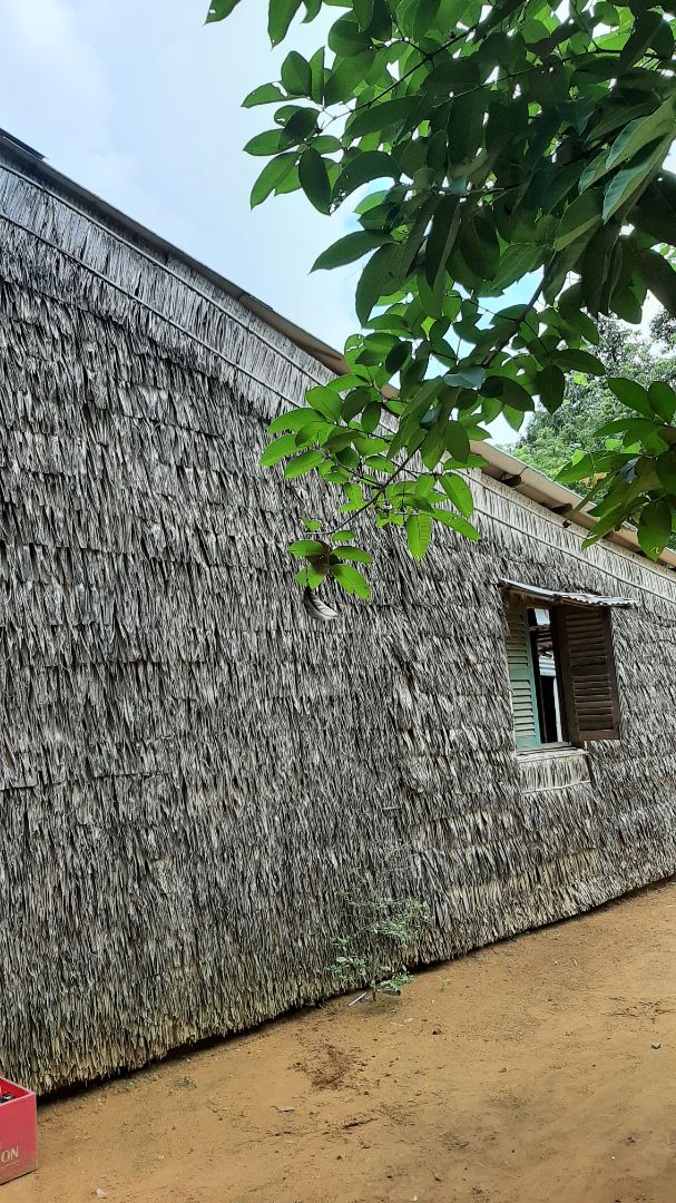 hàng chính hãng, giá tốt, giao hàng nhanh, nhân viên nhiệt tình nhưng mình thiếu quà tặng kem. hàng chính hãng, giá tốt, giao hàng nhanh, nhân viên nhiệt tình nhưng mình thiếu quà tặng kem.