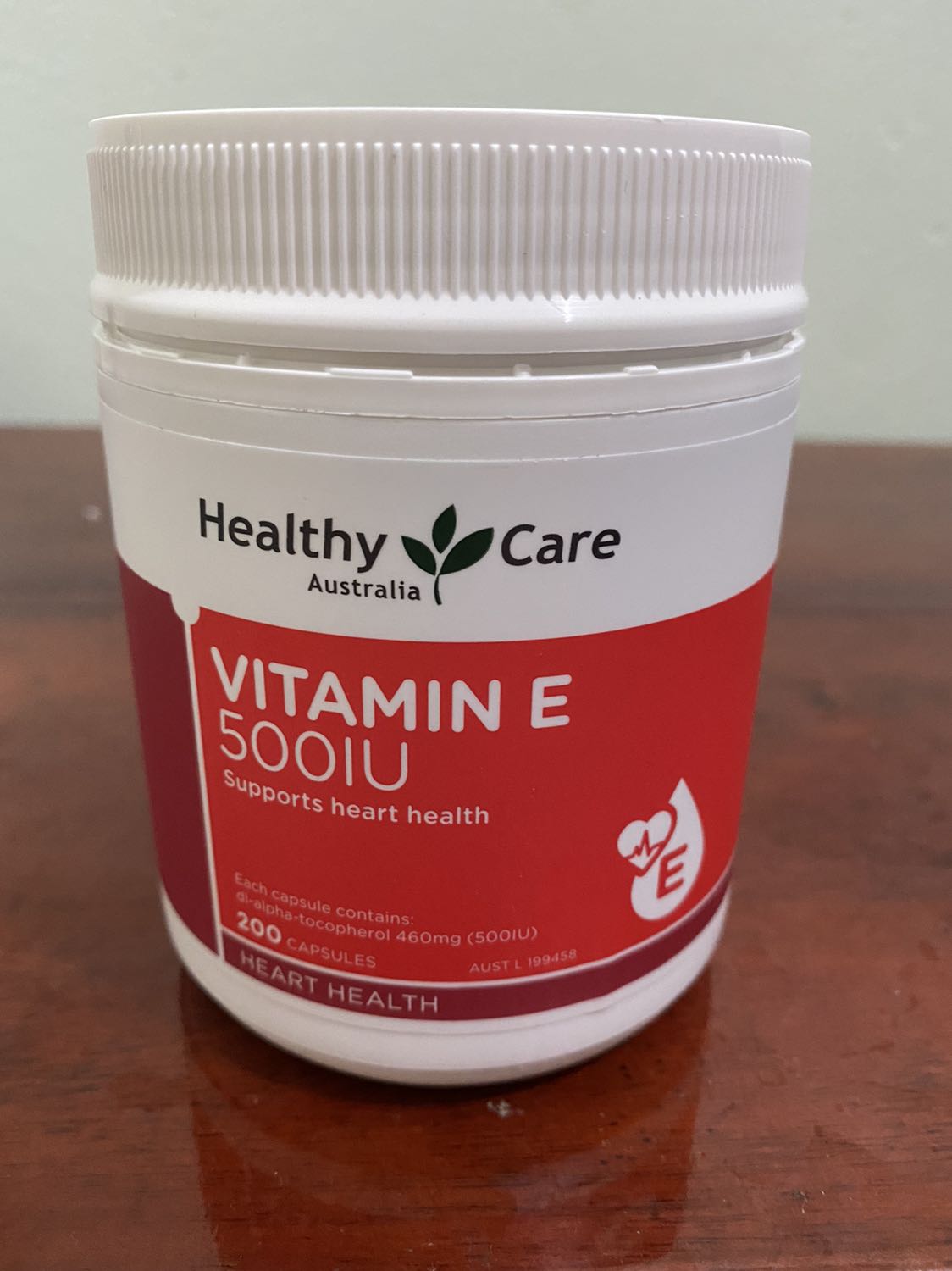 Ngoài ngửi mùi hơi khó chịu ra, thì tất cả đều ổn, viên to, đúng số lượng, mình đã uống 👌🏻