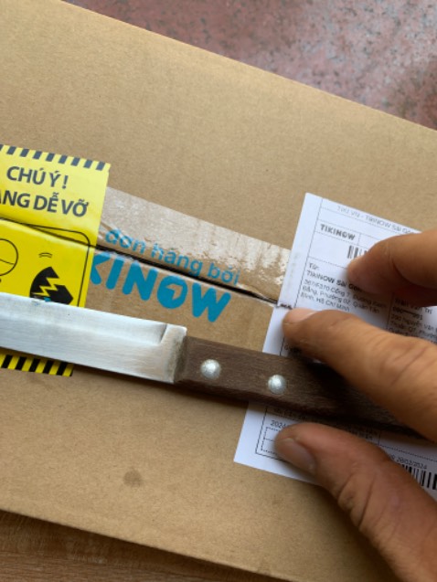 Mới đặt hàng hôm qua, Tuki now giao trong ngày quá tuyệt vời nhanh gọn, mở hàng ra thấy rất OK chính hãng, dùng thời gian xem bền không lúc đó comment cho anh em biết. Shop đóng gói cẩn thận đẹp. Tôi đánh giá shop 10 sao tư vấn nhiệt tình cho khách hàng chọn sản phẩm tốt nhập khẩu chính hãng của Nhật.