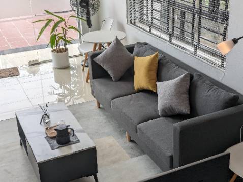 Thiết kế bắc Âu chuẩn đẹp. Nệm mút dày, chất lượng vải tốt, độ hoàn thiện cao. Tư vấn bán hàng tận tình, giao hàng trong 1 tuần bằng xe tải đến tận nhà, mặc dù mình ở huyện miền núi.

Đáng tiền, nên mua!