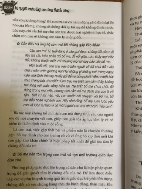 Giao hàng siêu tốc . Đóng gói ok. Chất lượng giấy ok . Rõ nhìn. Nội dung sách thì mình chưa đọc qua . Nhưng mình thấy review sách này tốt