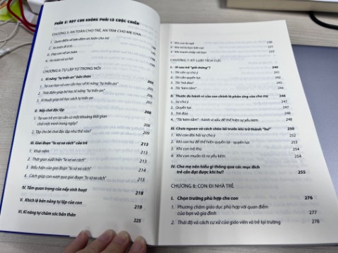 Cho mẹ nào cần tham khảo qua mục lục nhé. Mỗi sách sẽ có viết theo phong cách khác nhau