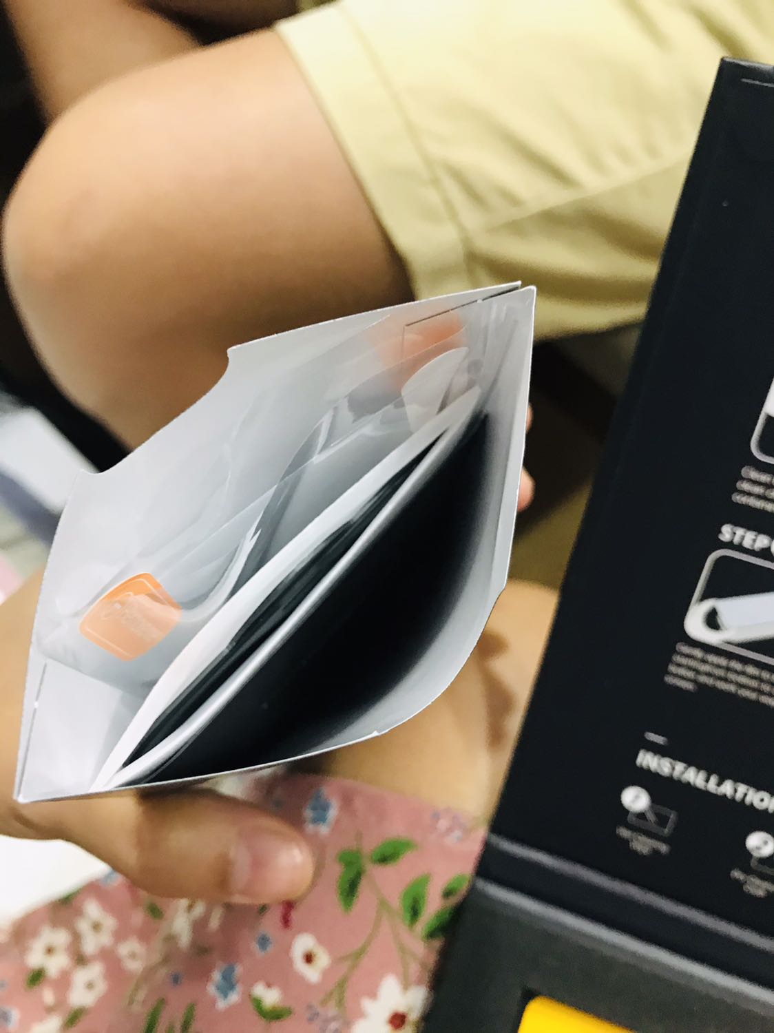 Hàng giao nhanh. Đóng gói cẩn thận. Đúng như hình. Sản phẩm cao cấp, đẹp, chất lượng xịn xò!