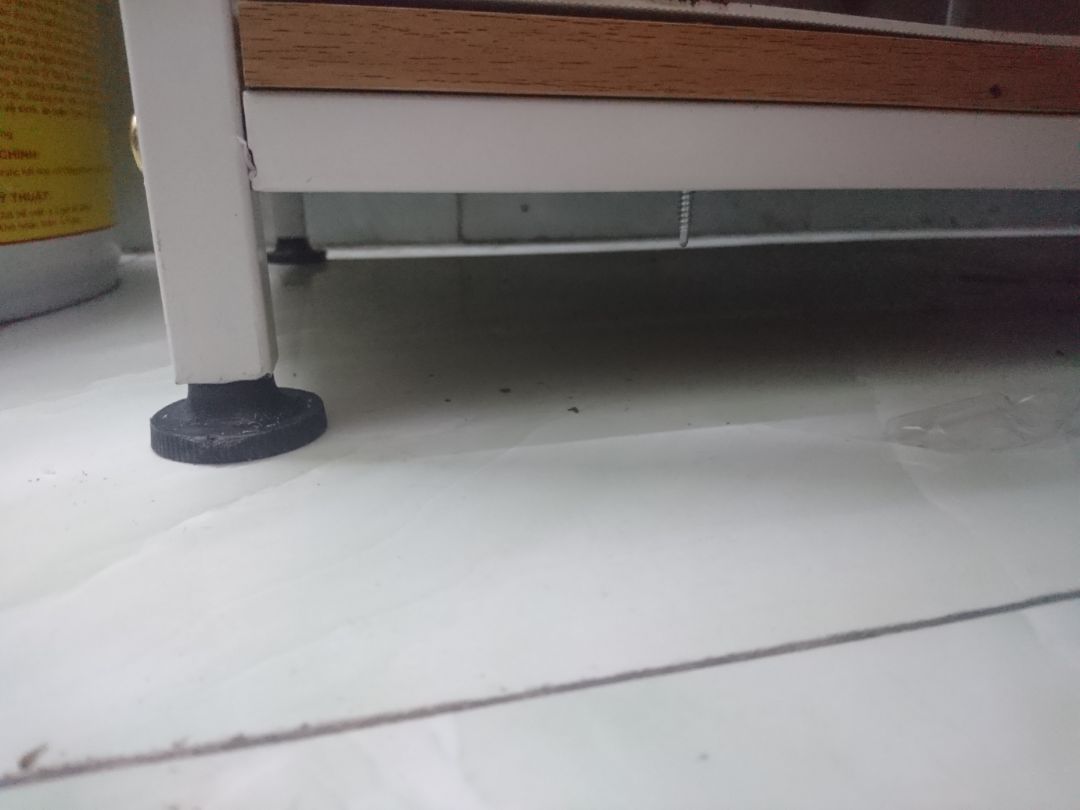 - Chất lượng sản phẩm ok. Tuy nhiên giá sp không rẻ, nên chất lượng phải được như vậy.
- đồ đắt tiền mà shop tư vấn không nhiệt tình gì cả. Kích thước sản phẩm không đúng với hình ảnh mô tả. Mình đã phải nhắn tin hỏi lại shop cho chak chắn. Nhưng shop trả lời bằng chính hình ảnh mô tả. Kết quả nhận về ko kê vừa cái lò nướng nhà mình
- một sản phẩm giao tỉnh lẻ, khách tự lắp mà ko hề có hướng dẫn lắp đặt đối với một sản phẩm tháo rời nhiều chi tiết. May mà mình là dân trong nghề nội thất nên có đồ và biết để lắp. Chứ