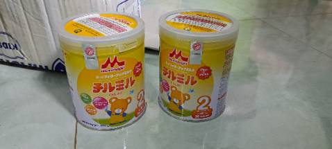 Sữa còn nguyên đai, nguyên tem. Hạn sử dụng còn dài. Giá 205k/ hộp rất hạt dẻ. Sữa còn nguyên đai, nguyên tem. Hạn sử dụng còn dài. Giá 205k/ hộp rất hạt dẻ.