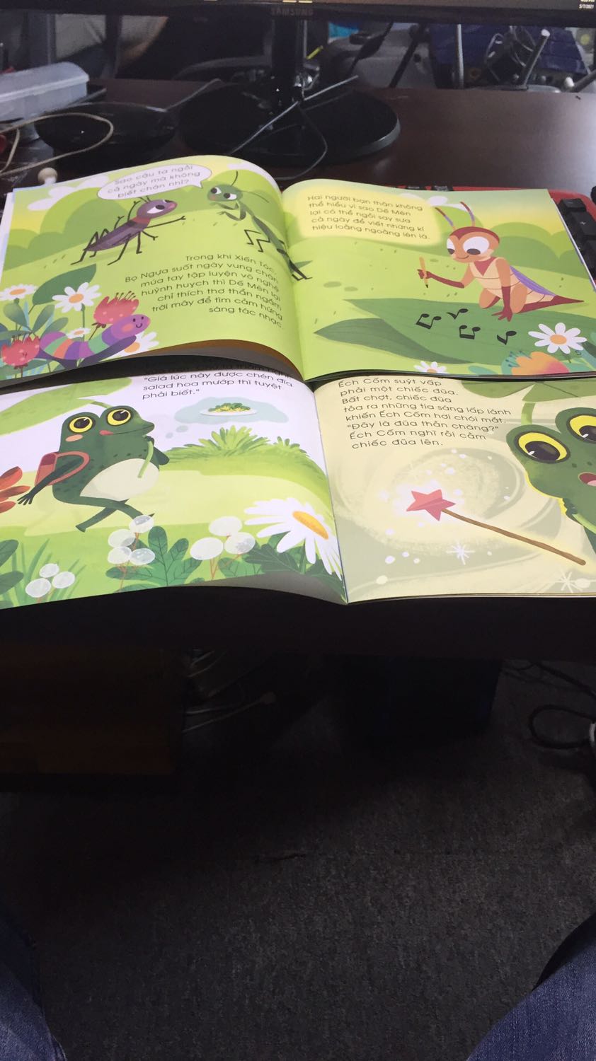 Giấy hơi mỏng chất lượng màu sắc tương đối hấp dẫn