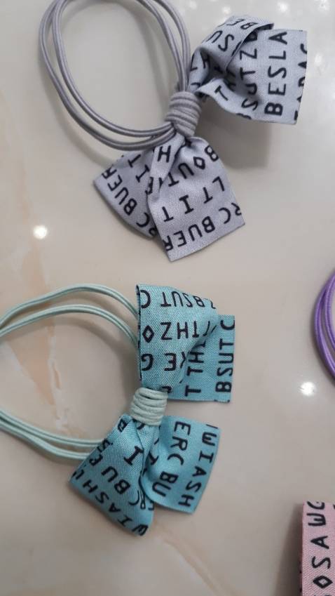 dây buộc tóc nasi thắt nơ mẫu đẹp lắm. Dây buộc tóc shop nhiều mẫu đẹp quá. Sẽ mua dần dần hj hjjjjj