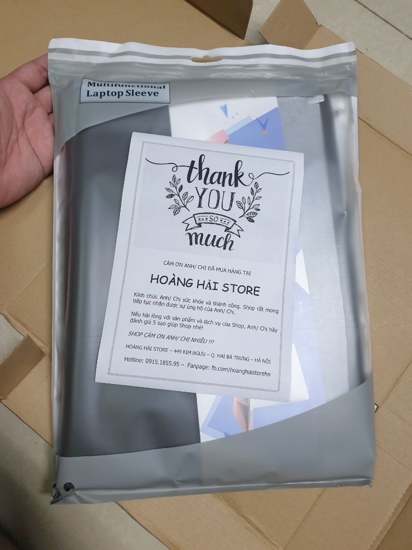 Bao bì sản phẩm đóng gói rất kỹ và đẹp, mở ra có phong bì lì xì rất ngạc nhiên, chất liệu và chất lượng sản phẩm quá ok đẹp như mô tả...shop uy tín sẽ tiếp tục ủng hộ shop.
