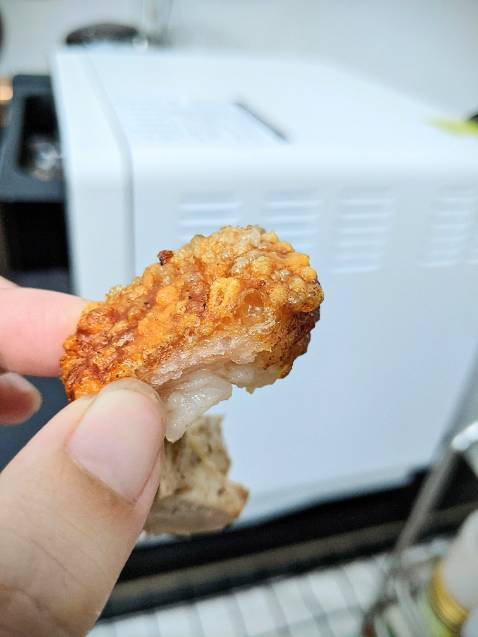 Mới nhận *** thử heo quay, kết quả khá là ok. Nhiệt ổn, hấp ổn, nồi ổn, nên mua nhé cả nhà. Phải công nhận rằng nồi SANG lắm nha ☺️